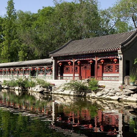 Nostalgia Hotel Near Prince Gong'S Mansion- Beihai Park, Tian'Anmen Square, Nanluoguxiang Hutong, Huguosi Hutong Snack Street, 5 Minutes Walk Away From Ping'Anli Subway Station, Free Ice Cream And Laundry Service,English Communication Well Beijing Exterior photo